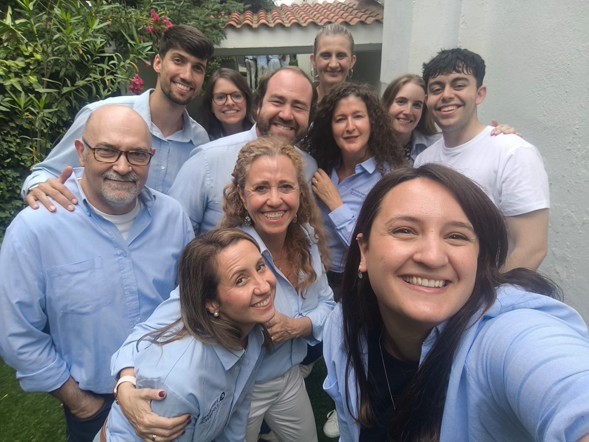 Equipo Discover Canada International Experience